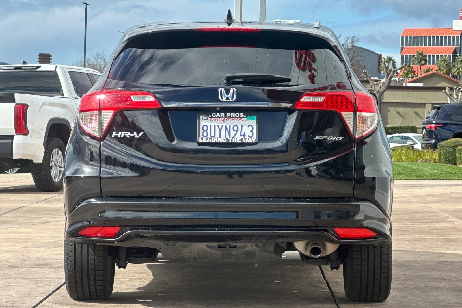 Used 2021 Honda HR-V Sport image 5