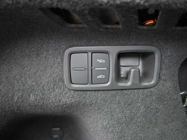 Used 2021 Audi RS Q8 image 41