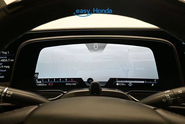 Used 2024 Cadillac Escalade ESV Sport w/ LPO, ONYX Package AWD/4WD image 9