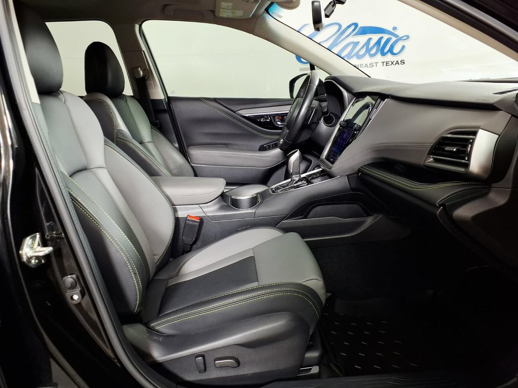 Used 2021 Subaru Outback Onyx Edition XT AWD/4WD image 11