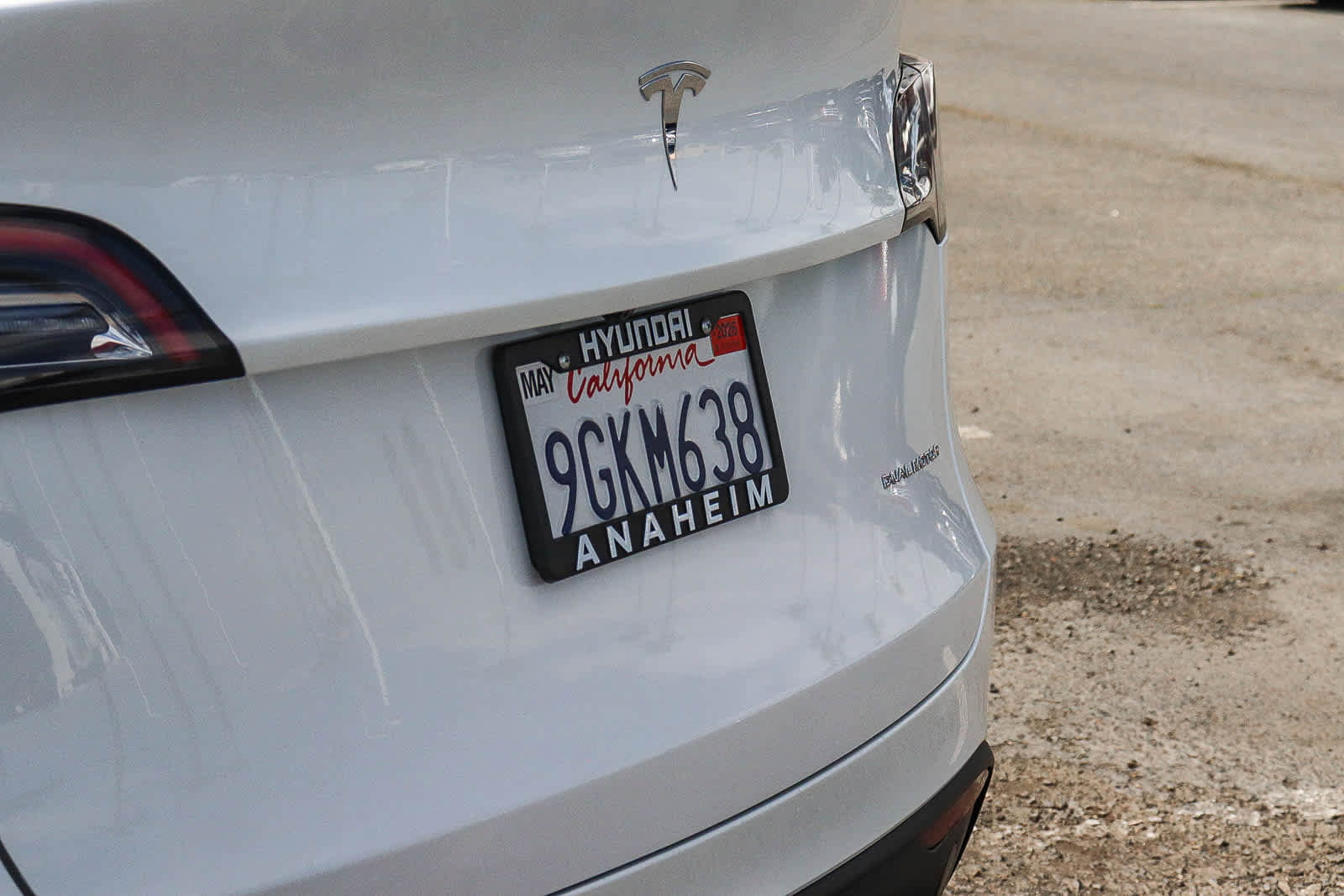 Used 2023 Tesla Model Y Long Range image 8