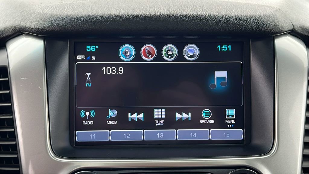 Used 2020 Chevrolet Suburban LT image 25