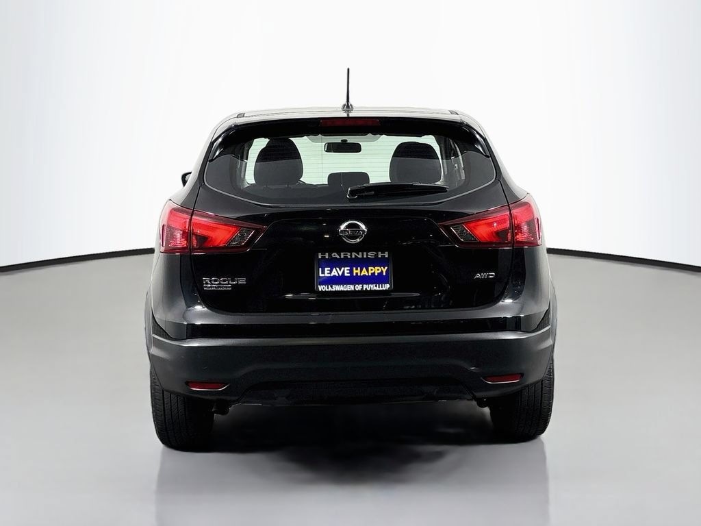 Used 2018 Nissan Rogue Sport S AWD/4WD image 6
