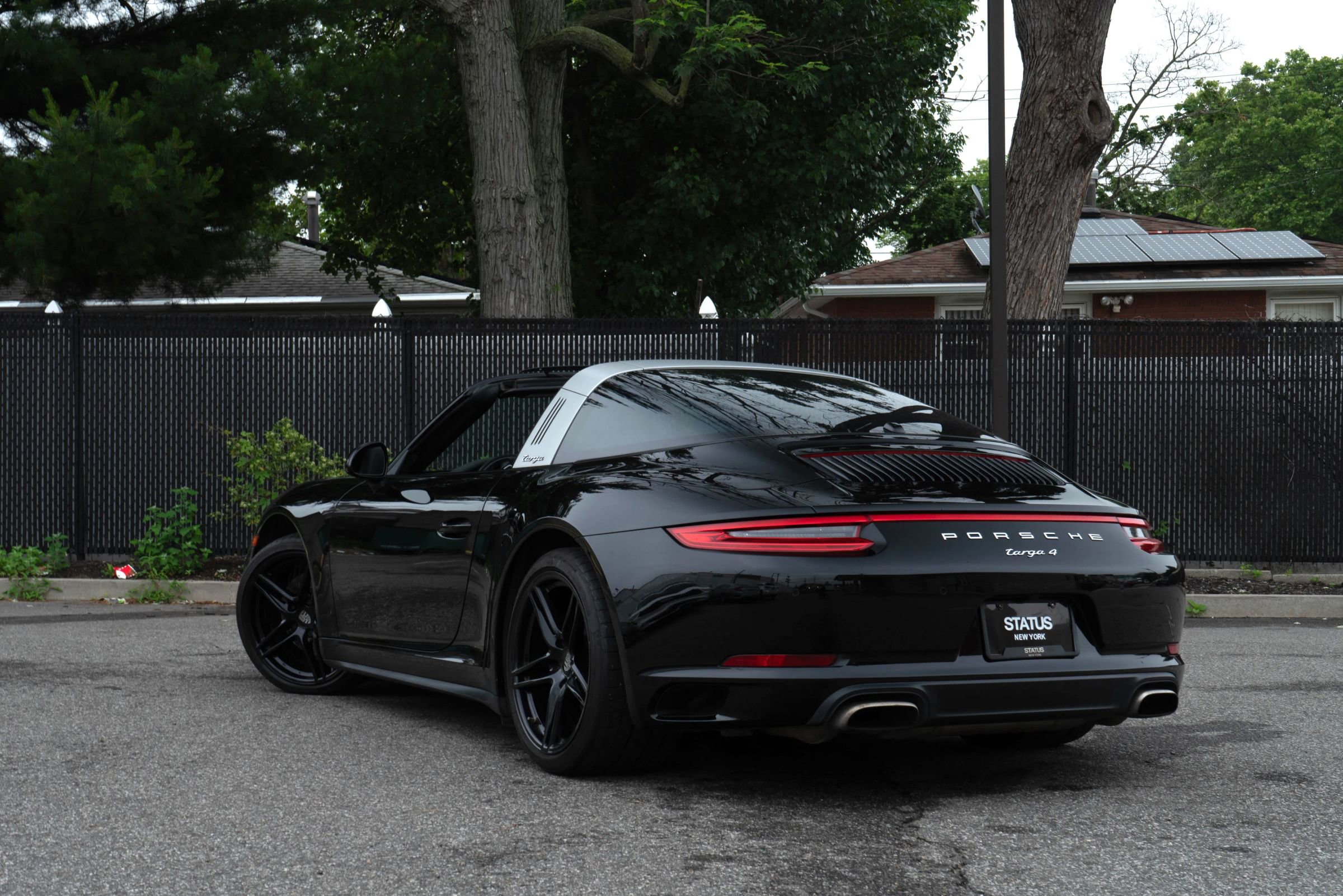 Used 2018 Porsche 911 Targa 4 image 38