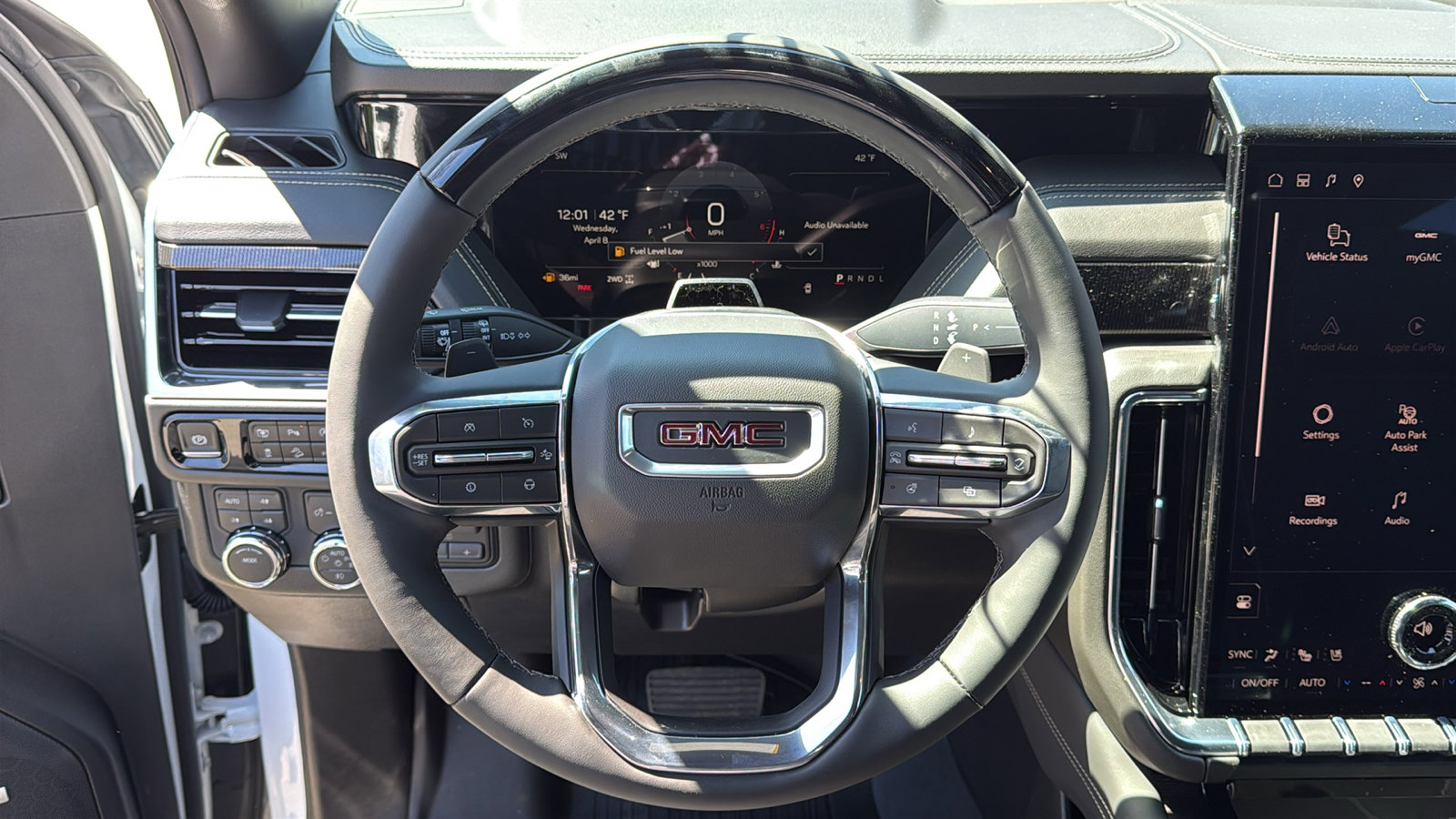 New 2026 GMC Yukon XL Elevation AWD/4WD image 9