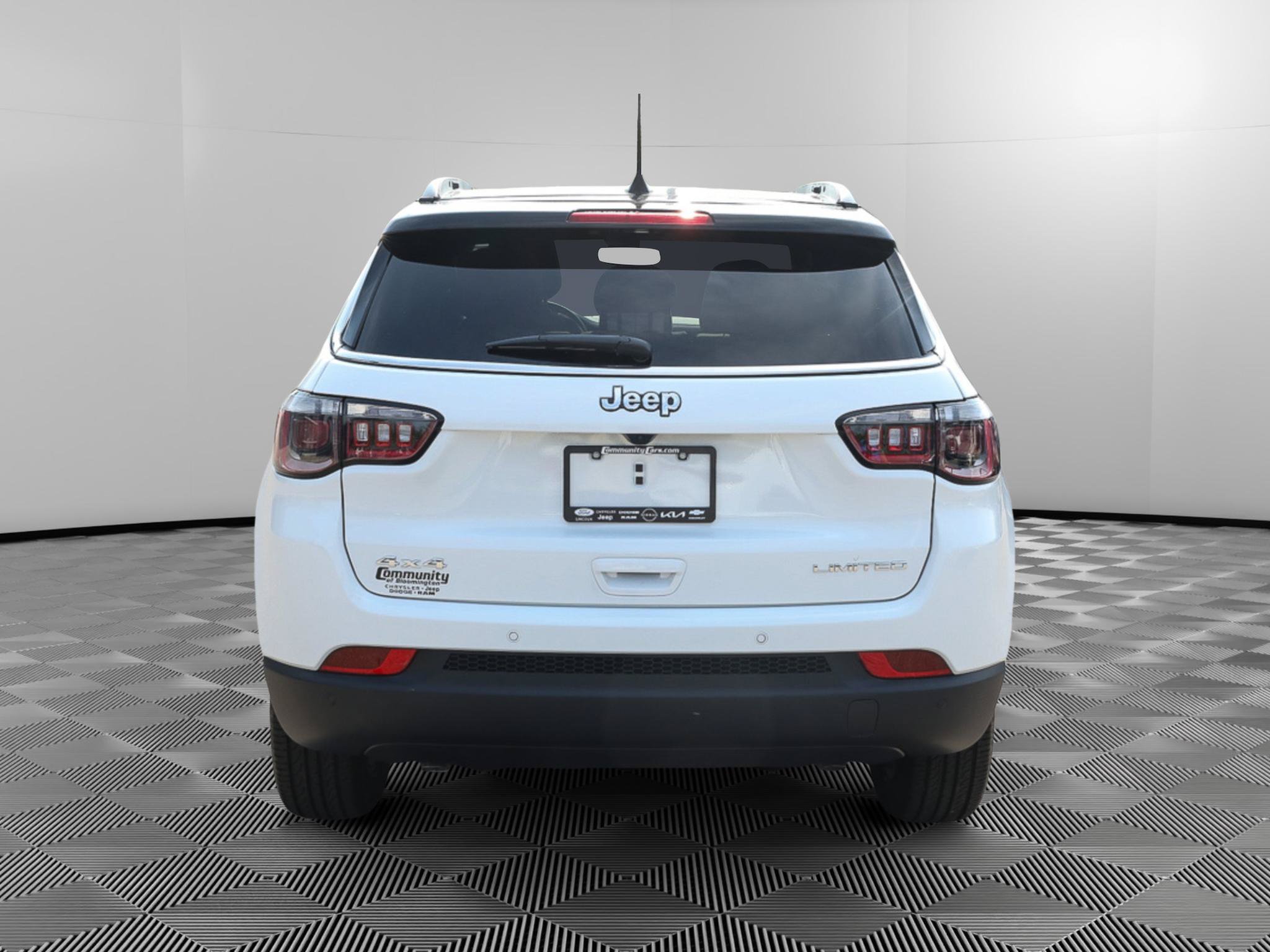 New 2026 Jeep Compass Limited w/ Sun, Sound & Navigation Group AWD/4WD image 6