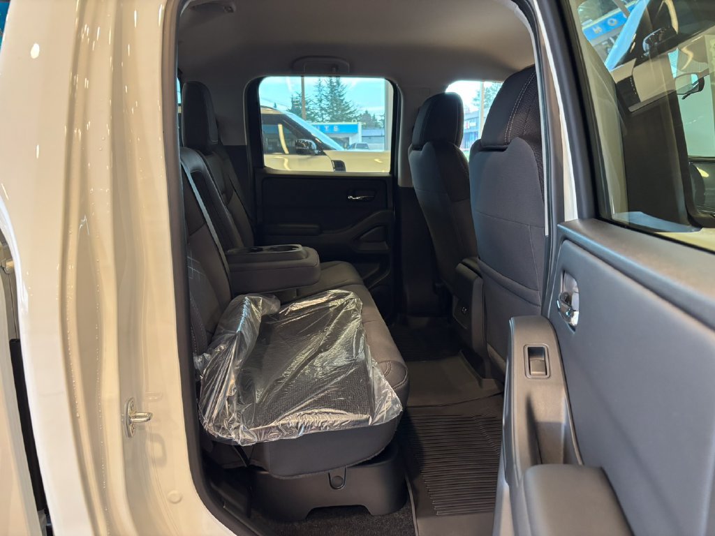 New 2026 Nissan Frontier SV w/ Tow Package AWD/4WD image 26