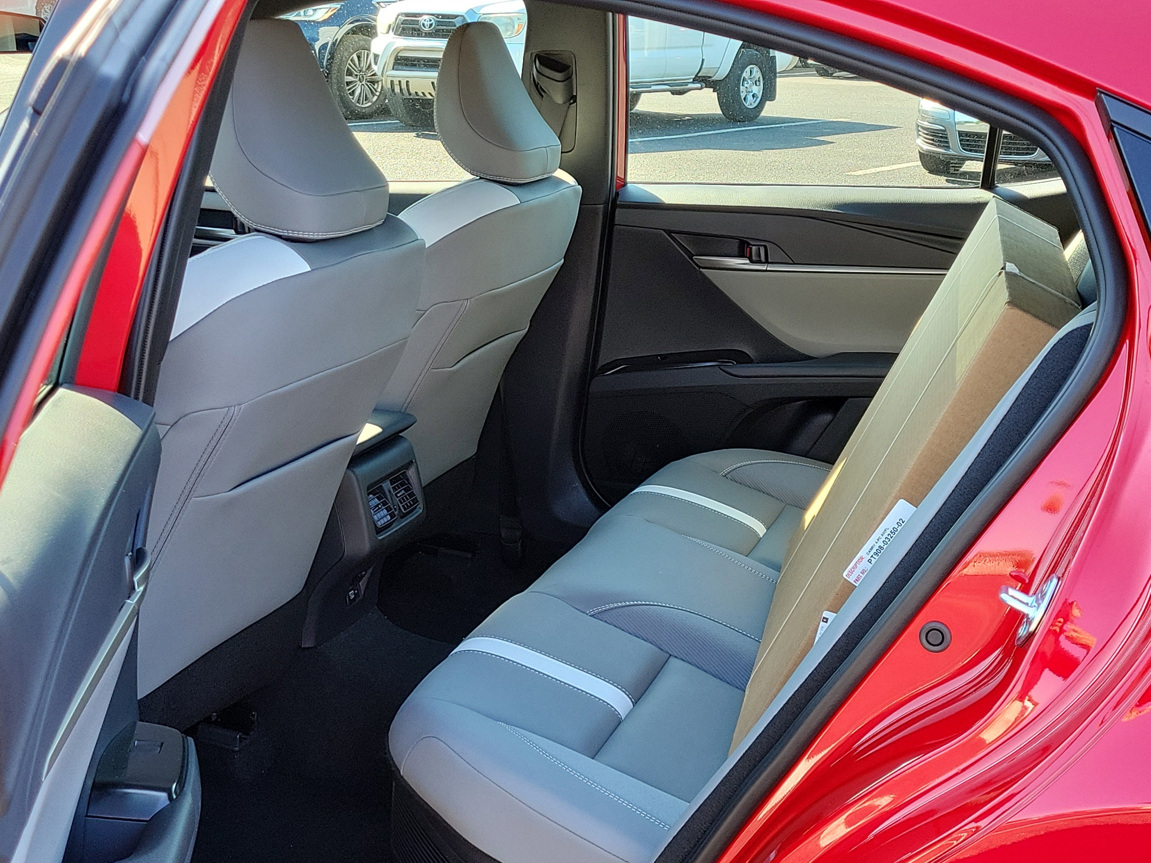 Used 2026 Toyota Camry LE image 13