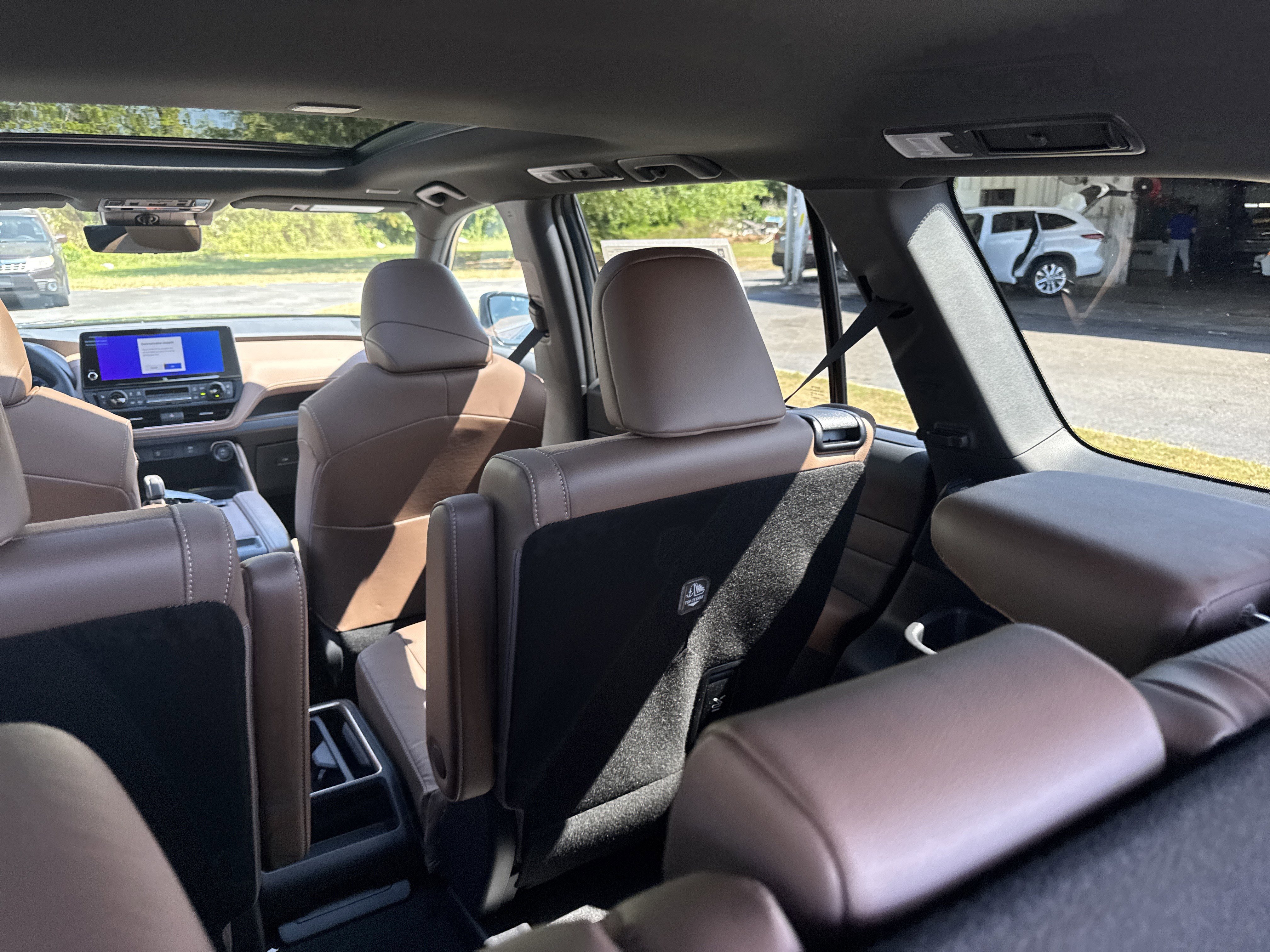 New 2026 Toyota Grand Highlander AWD Hybrid image 32