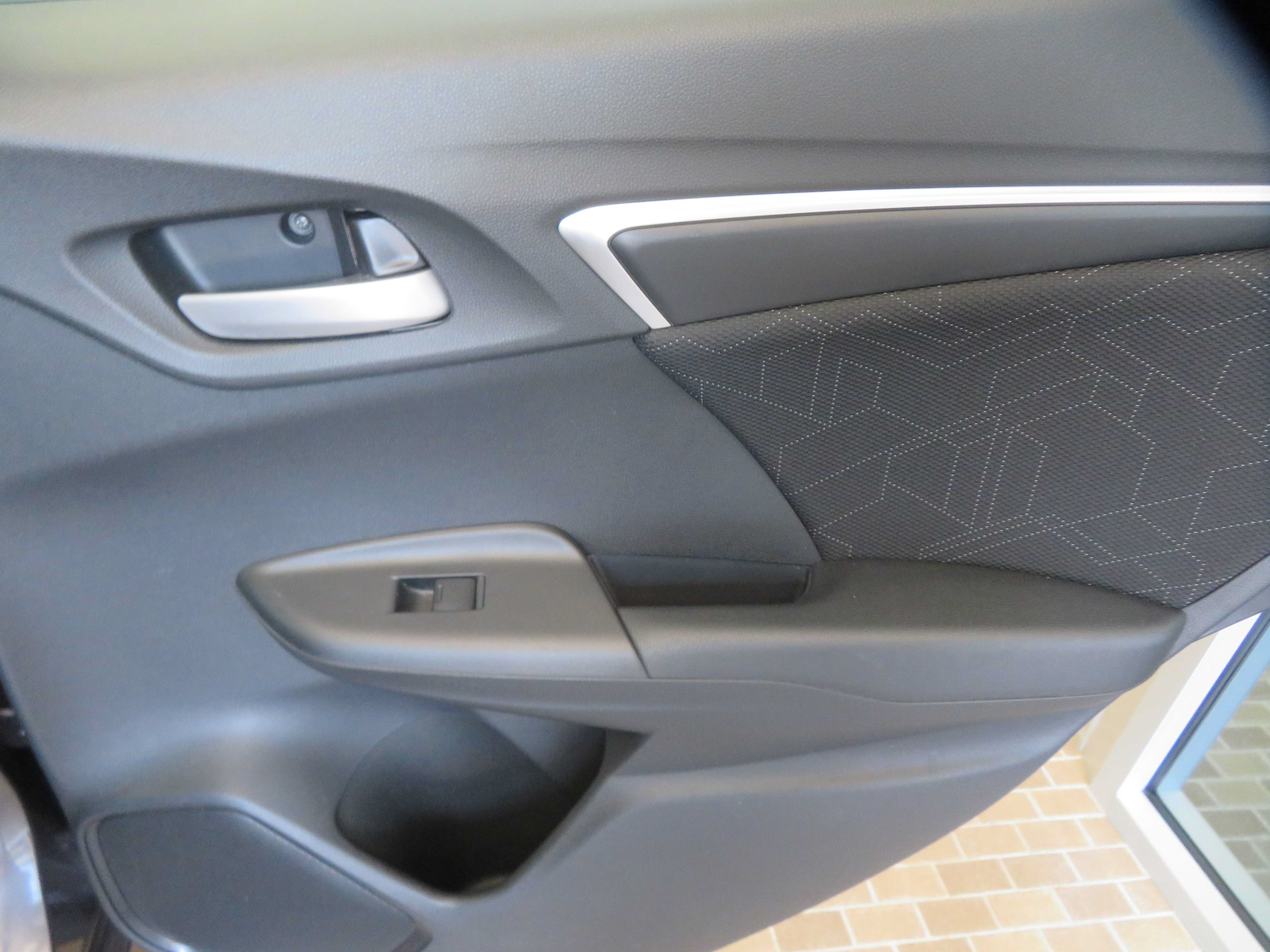 Used 2015 Honda Fit EX-L image 21