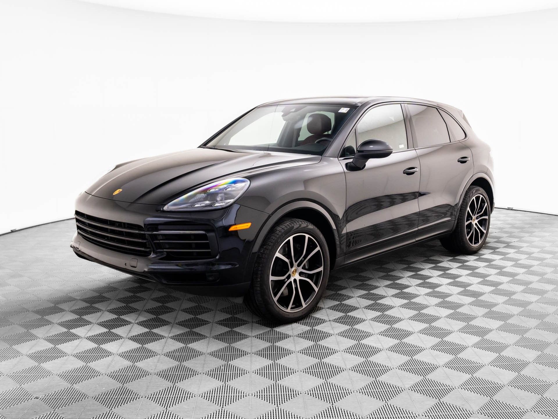 Certified 2023 Porsche Cayenne Platinum Edition