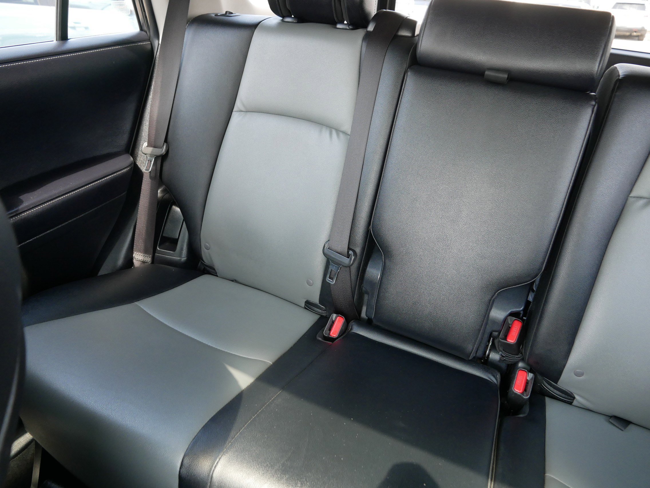 Used 2018 Toyota 4Runner SR5 Premium AWD/4WD image 12