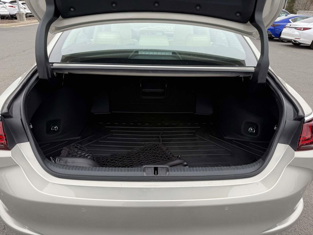 Used 2022 Lexus ES 350 Ultra Luxury image 28