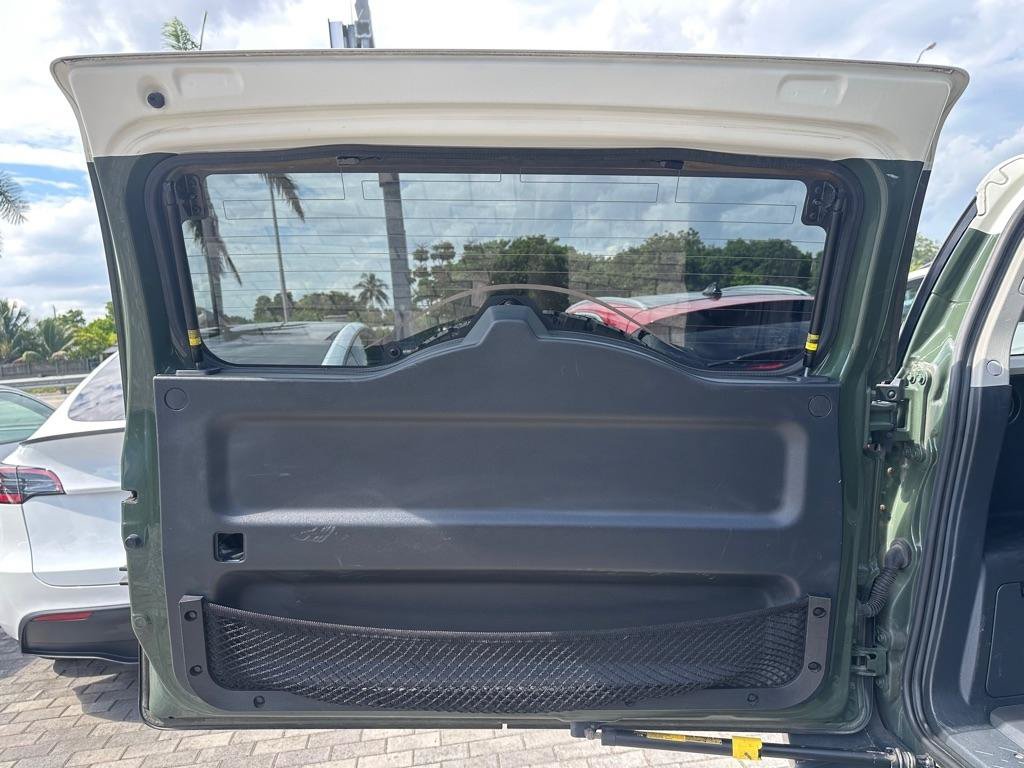 Used 2014 Toyota FJ Cruiser 4WD w/ Upgrade Package image 9
