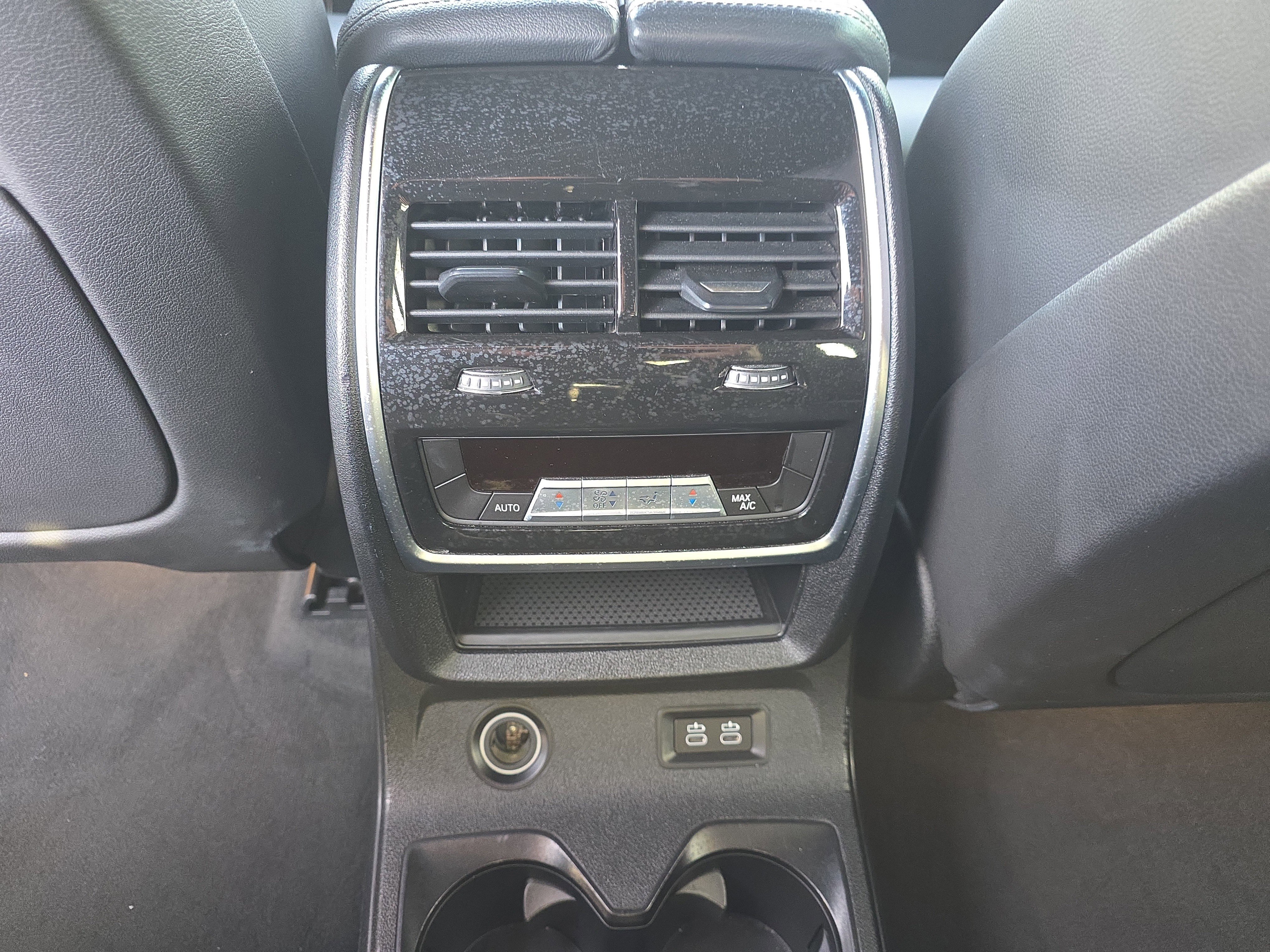 Used 2022 BMW X7 xDrive40i w/ M Sport Package image 14