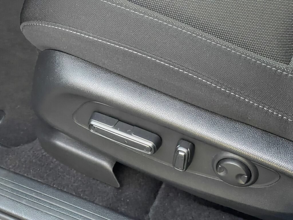 Certified 2024 Honda CR-V EX image 8