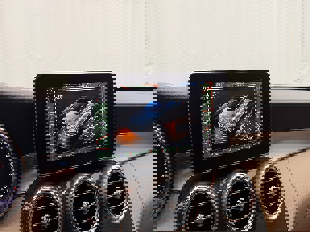 Used 2017 Mercedes-Benz C 300 4MATIC Cabriolet image 29