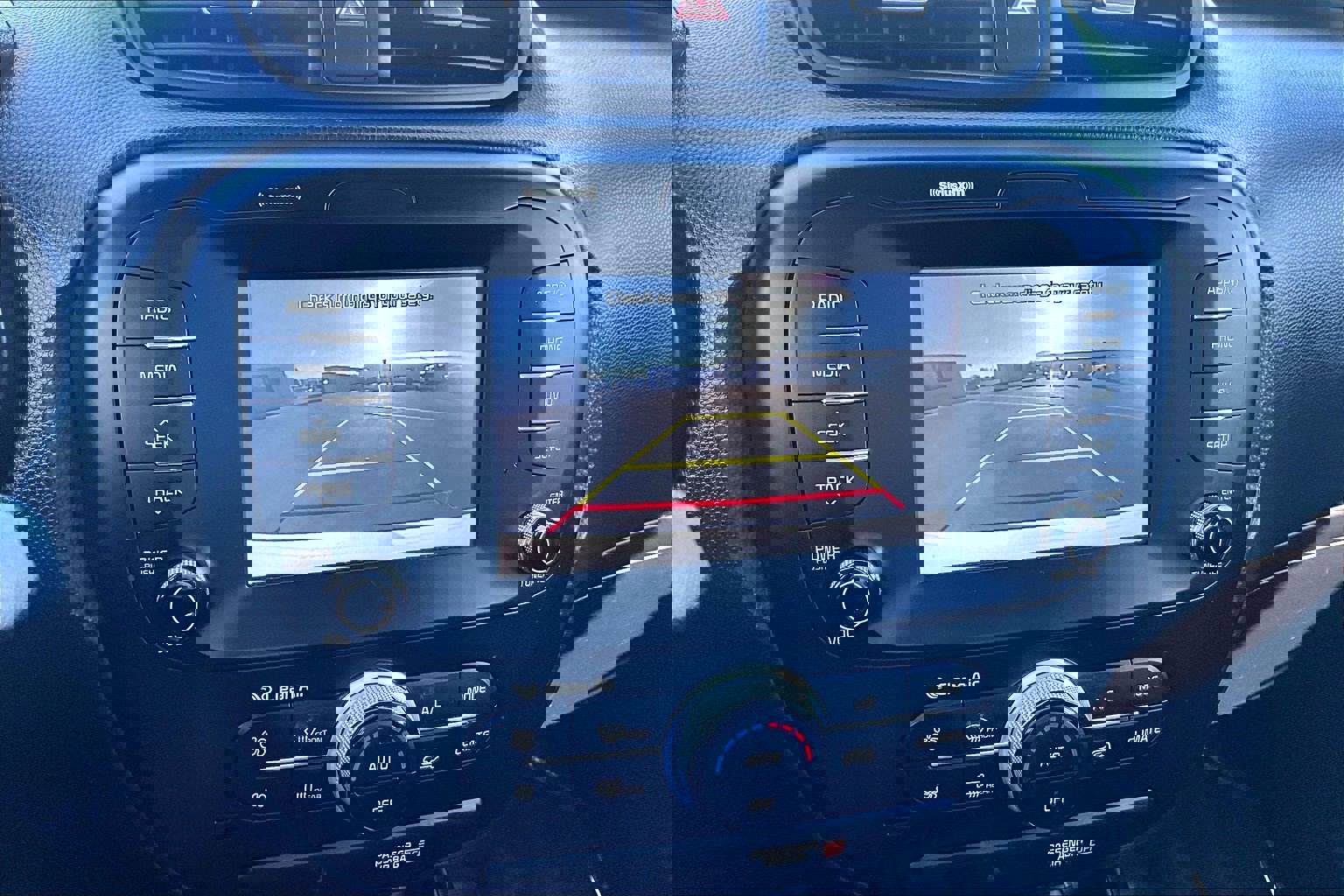 Used 2018 Kia Soul + image 21