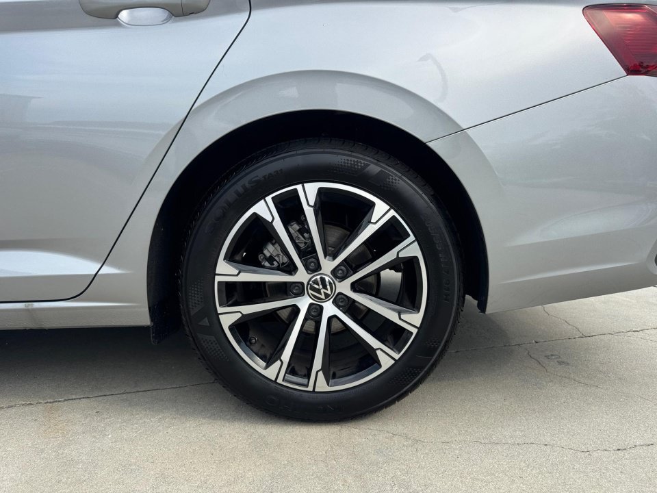 Used 2026 Volkswagen Jetta Sport FWD image 22