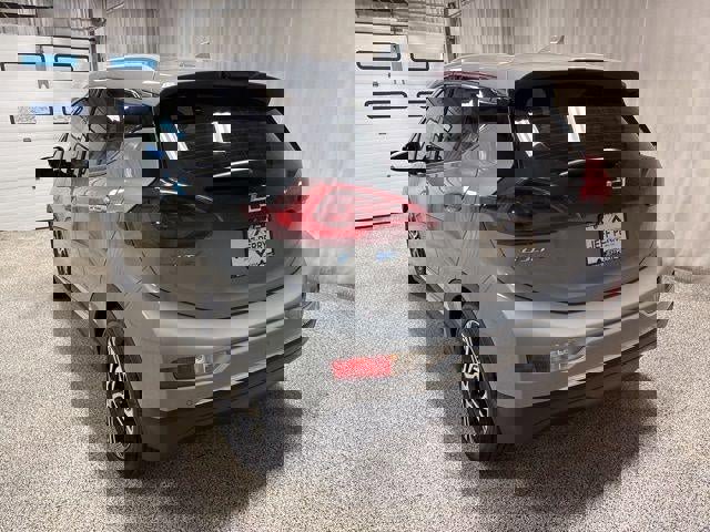 Used 2020 Chevrolet Bolt Premier w/ Infotainment Package image 5