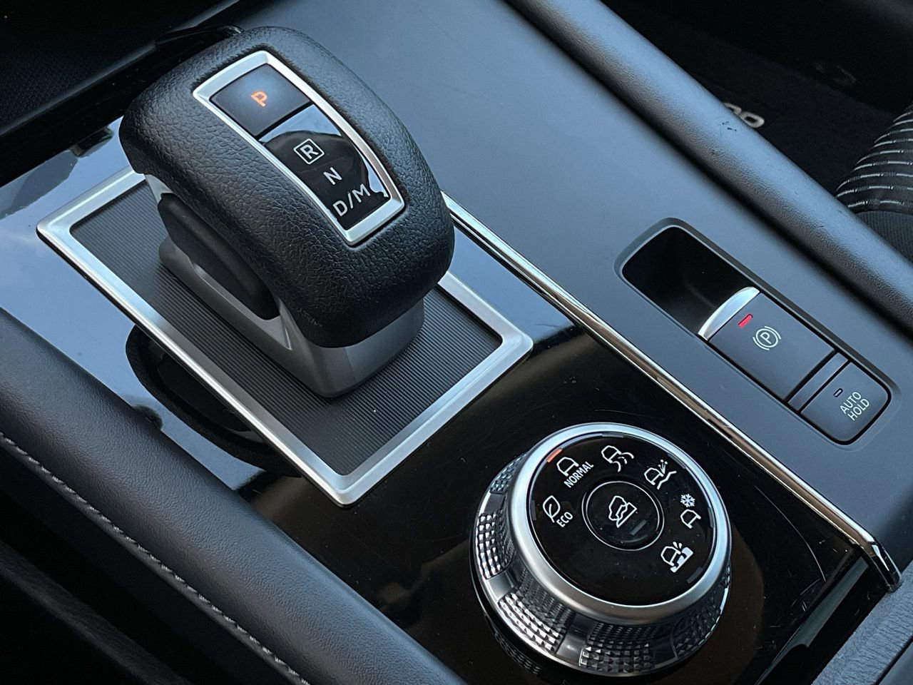 Used 2022 Mitsubishi Outlander ES image 34