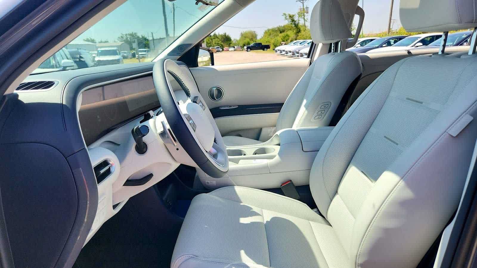New 2026 Hyundai Palisade Calligraphy FWD image 10