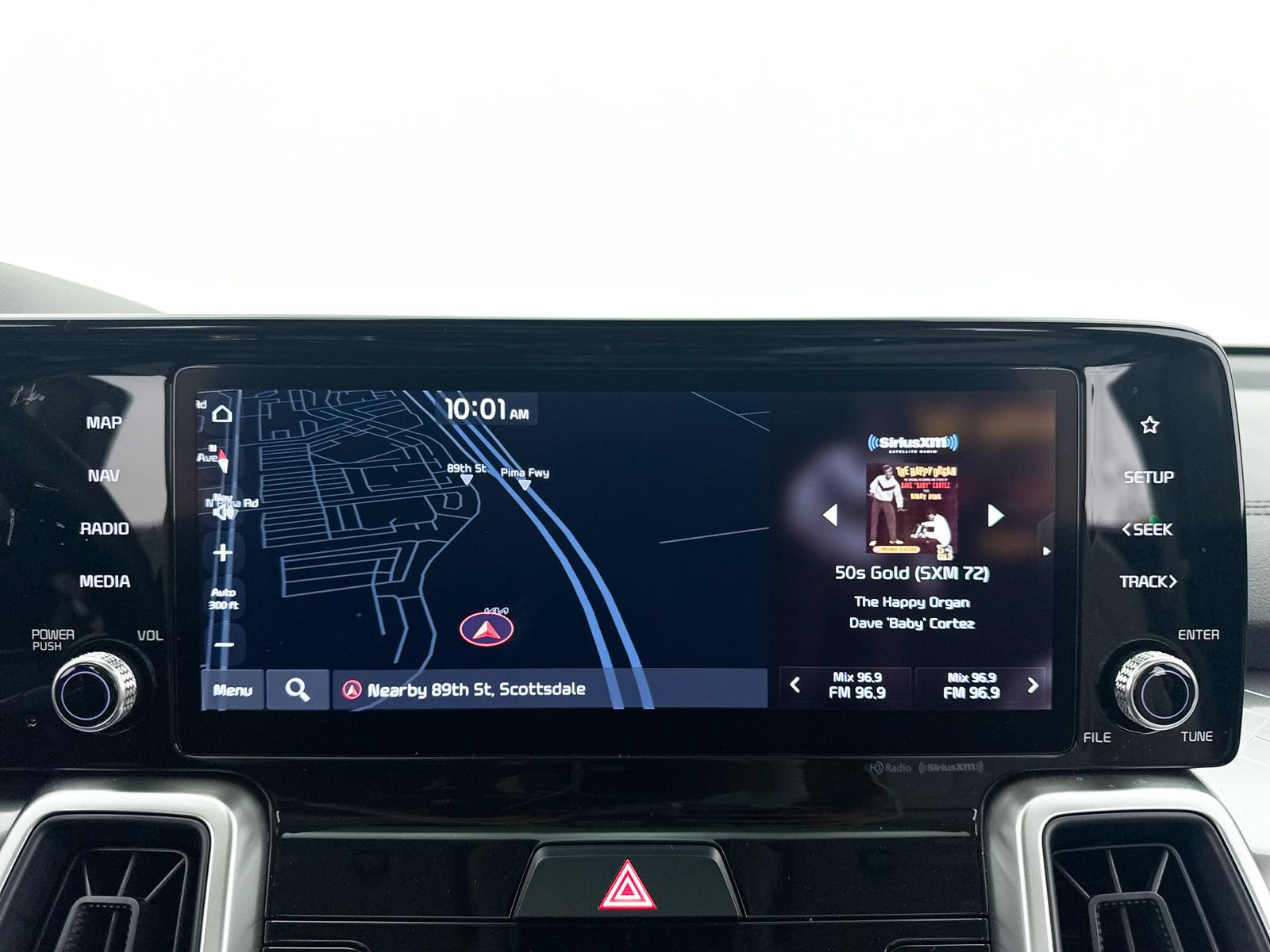 Used 2023 Kia Sorento S w/ Panoramic Sunroof Package FWD image 24