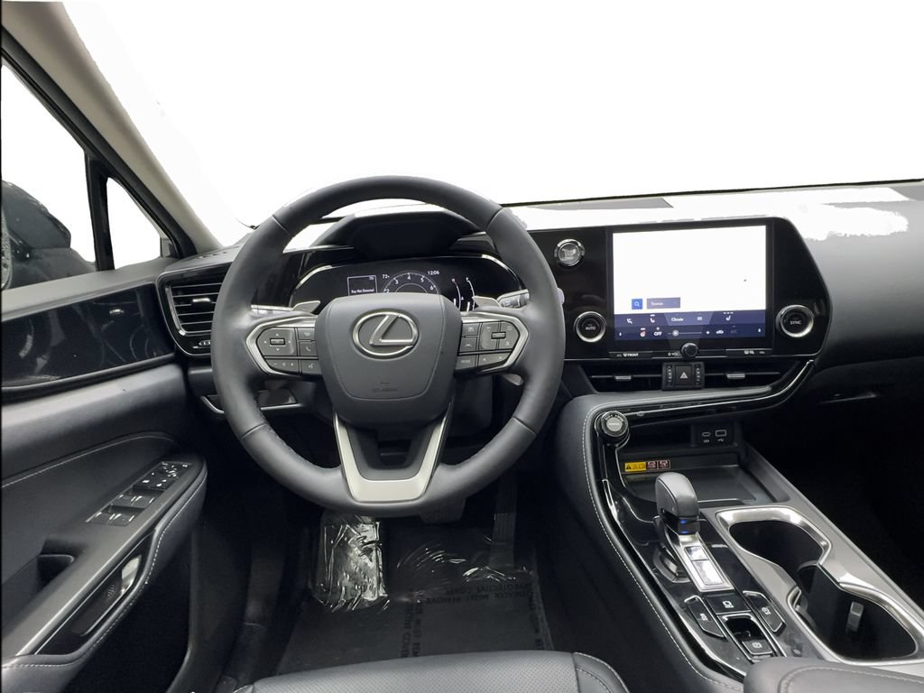 Used 2025 Lexus NX 250 FWD w/ Cold Area Package image 31