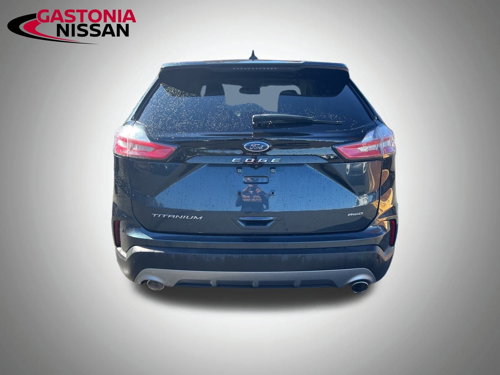 Used 2022 Ford Edge Titanium image 19