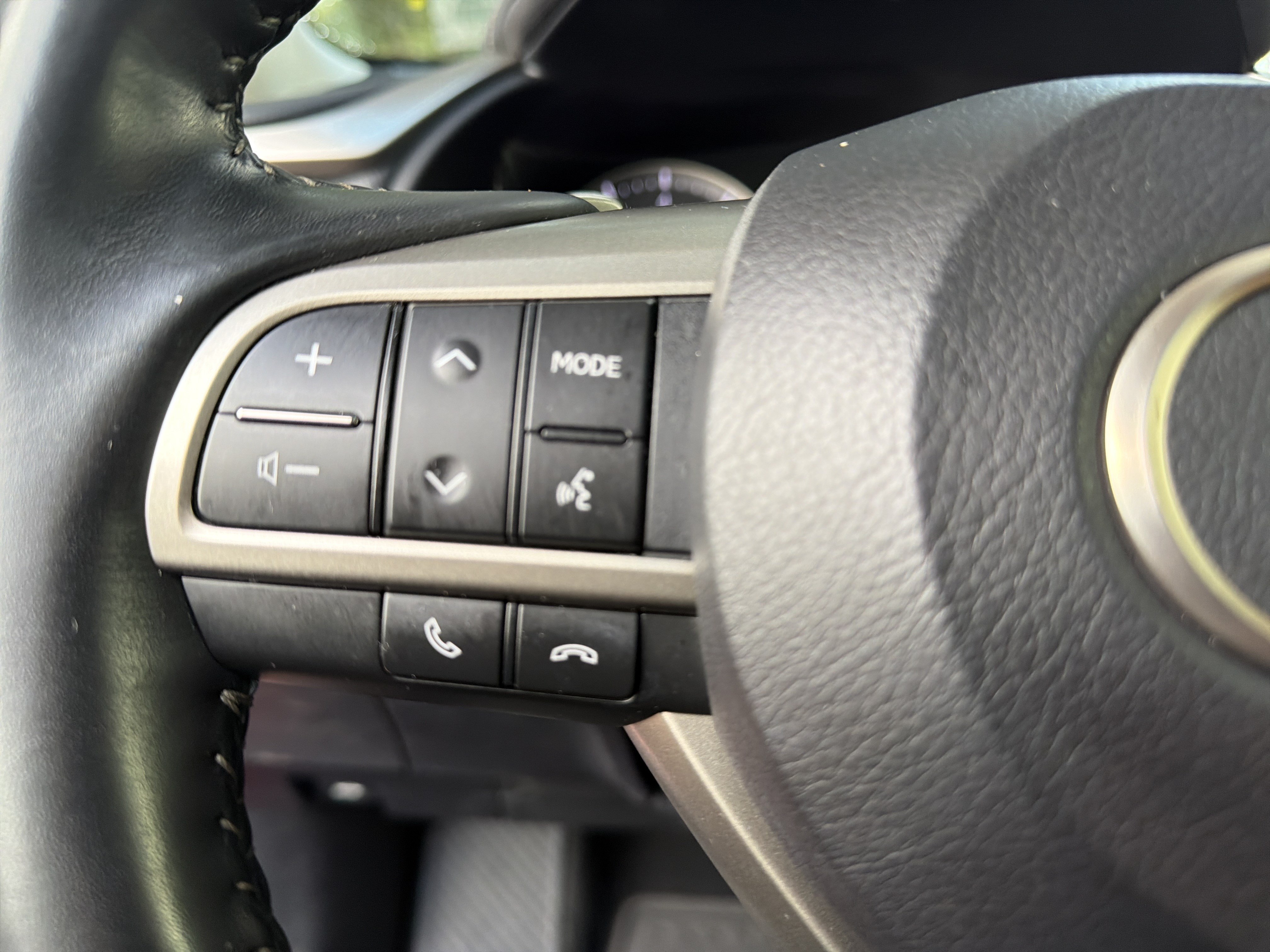 Used 2021 Lexus RX 350 FWD w/ Luxury Package image 19