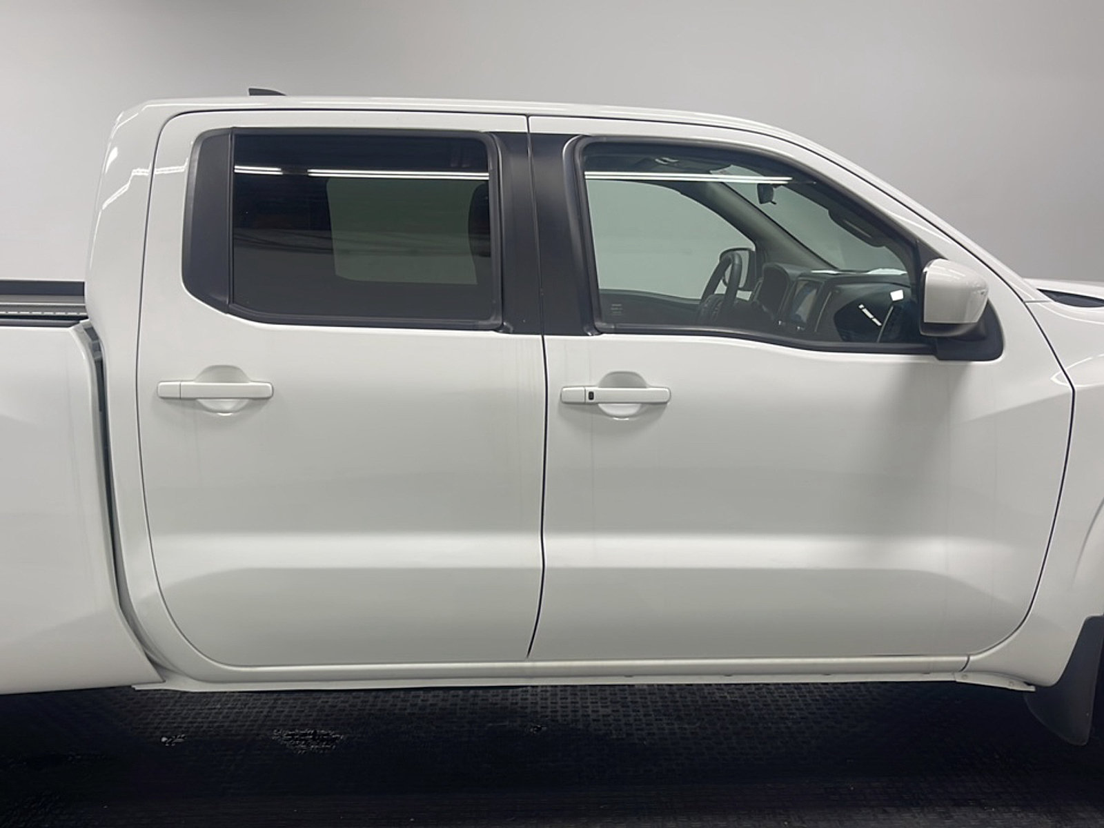 Used 2023 Nissan Frontier SV AWD/4WD image 19