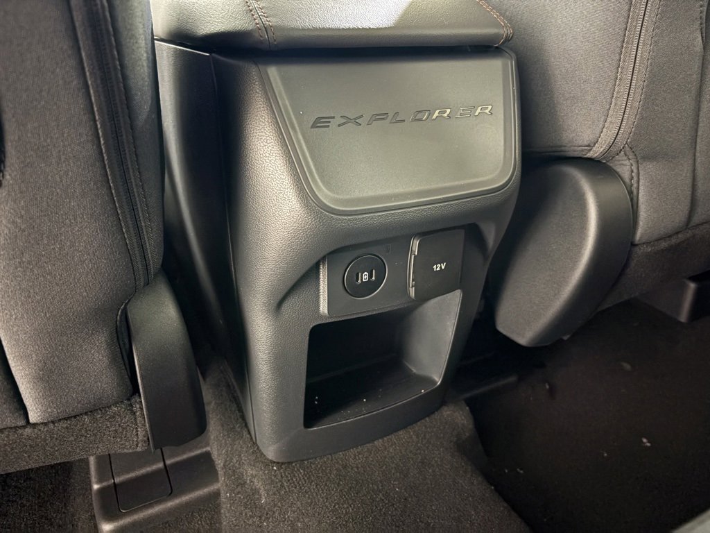 New 2026 Ford Explorer Active image 26