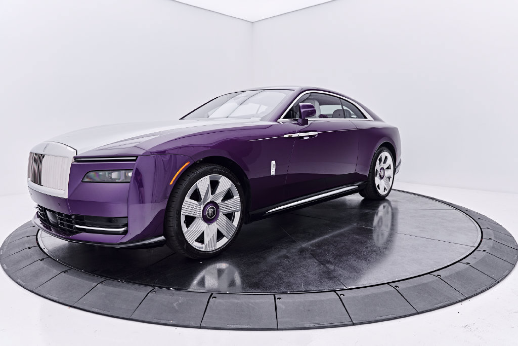 Used 2024 Rolls-Royce Spectre w/ Spectre Launch Package AWD/4WD image 9