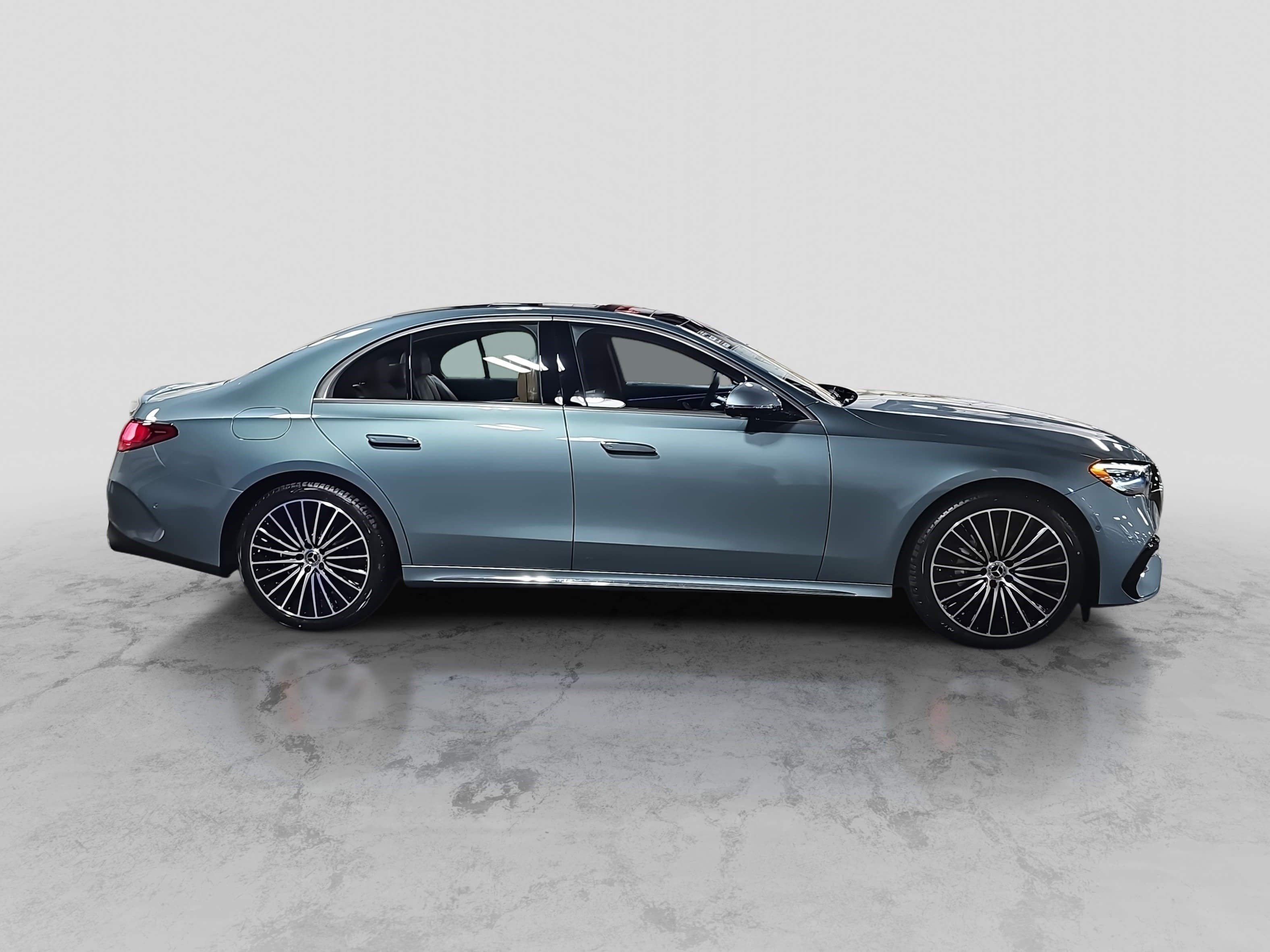 New 2026 Mercedes-Benz E 350 Sedan image 4