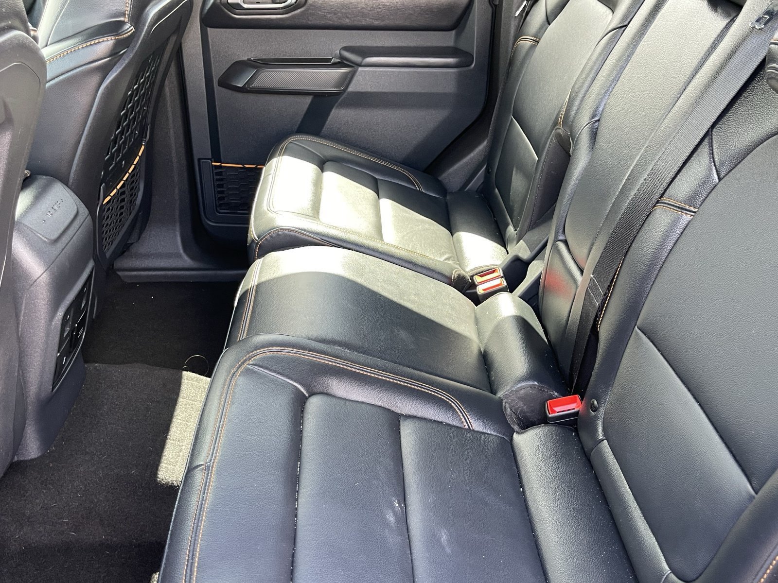 Used 2024 Ford Bronco Badlands AWD/4WD image 10