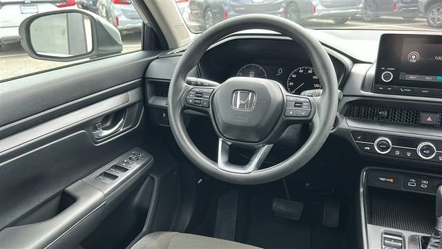 Used 2023 Honda CR-V EX image 23