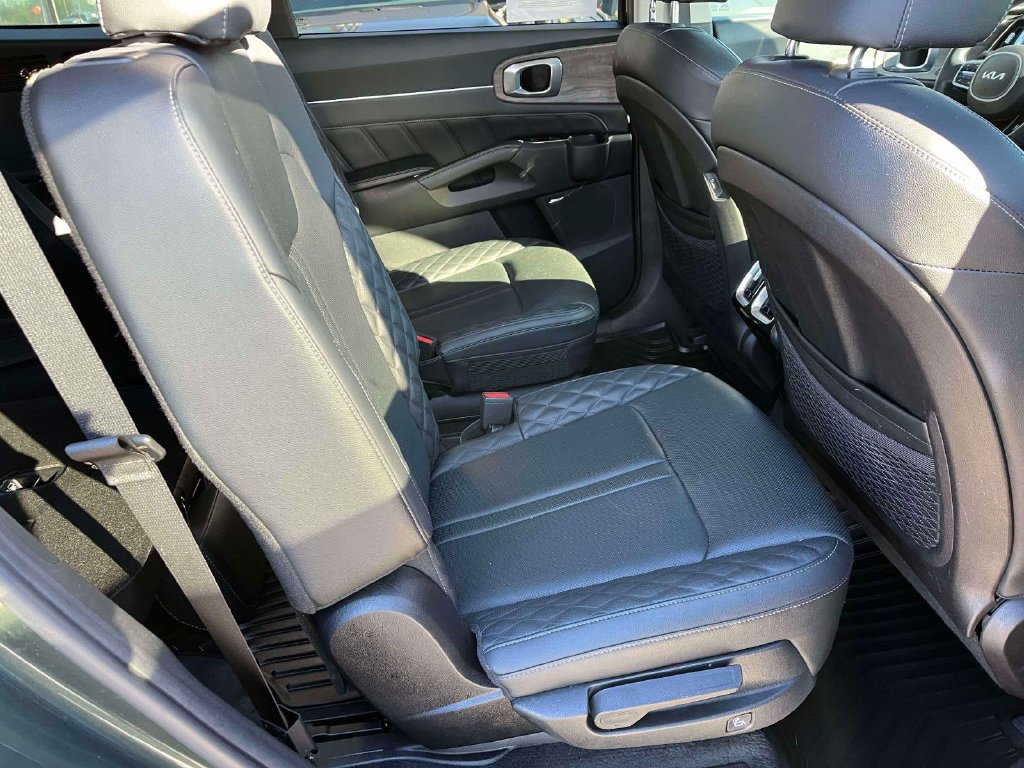 Used 2022 Kia Sorento SX Prestige AWD/4WD image 10