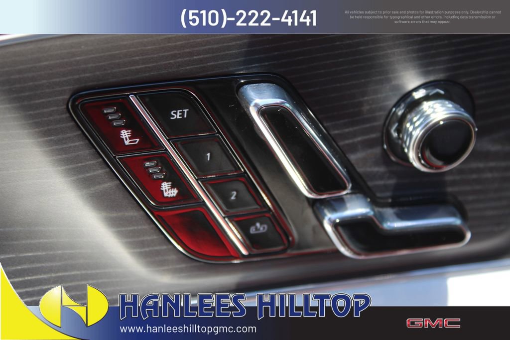 Used 2024 Cadillac Lyriq Luxury AWD/4WD image 16