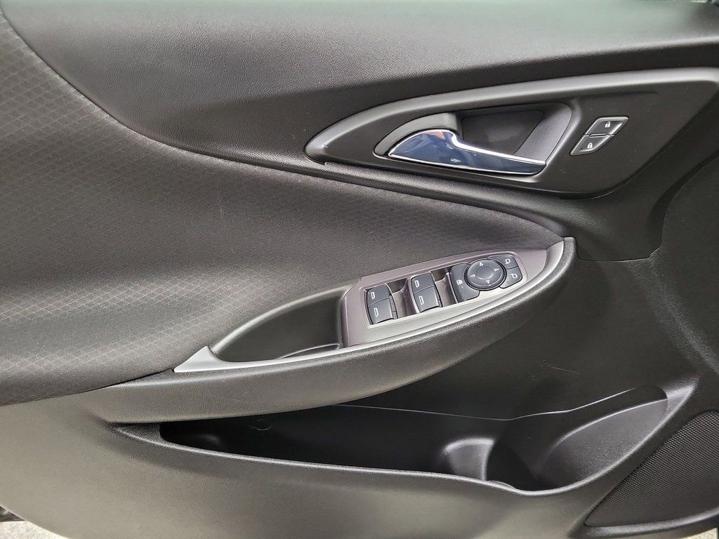 Used 2022 Chevrolet Malibu LS w/ LPO, Floor Liner Package image 16