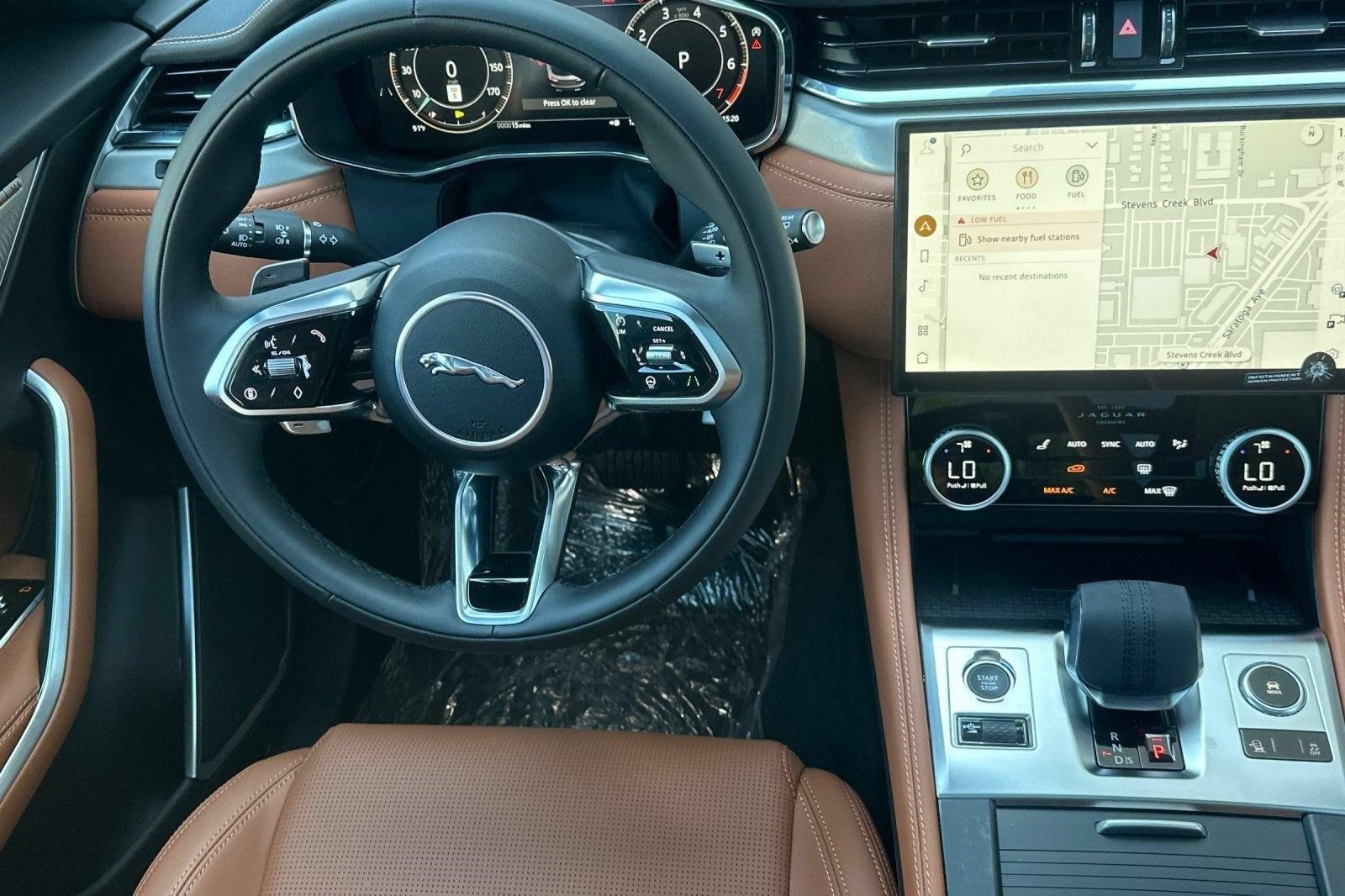 New 2026 Jaguar F-PACE R-Dynamic S AWD/4WD image 15