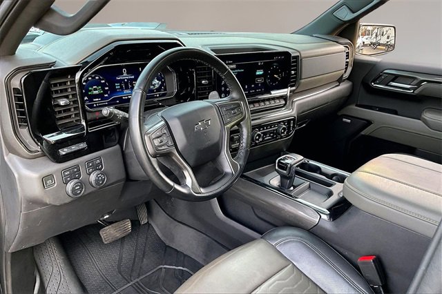 Used 2023 Chevrolet Silverado 1500 ZR2 w/ Technology Package image 14