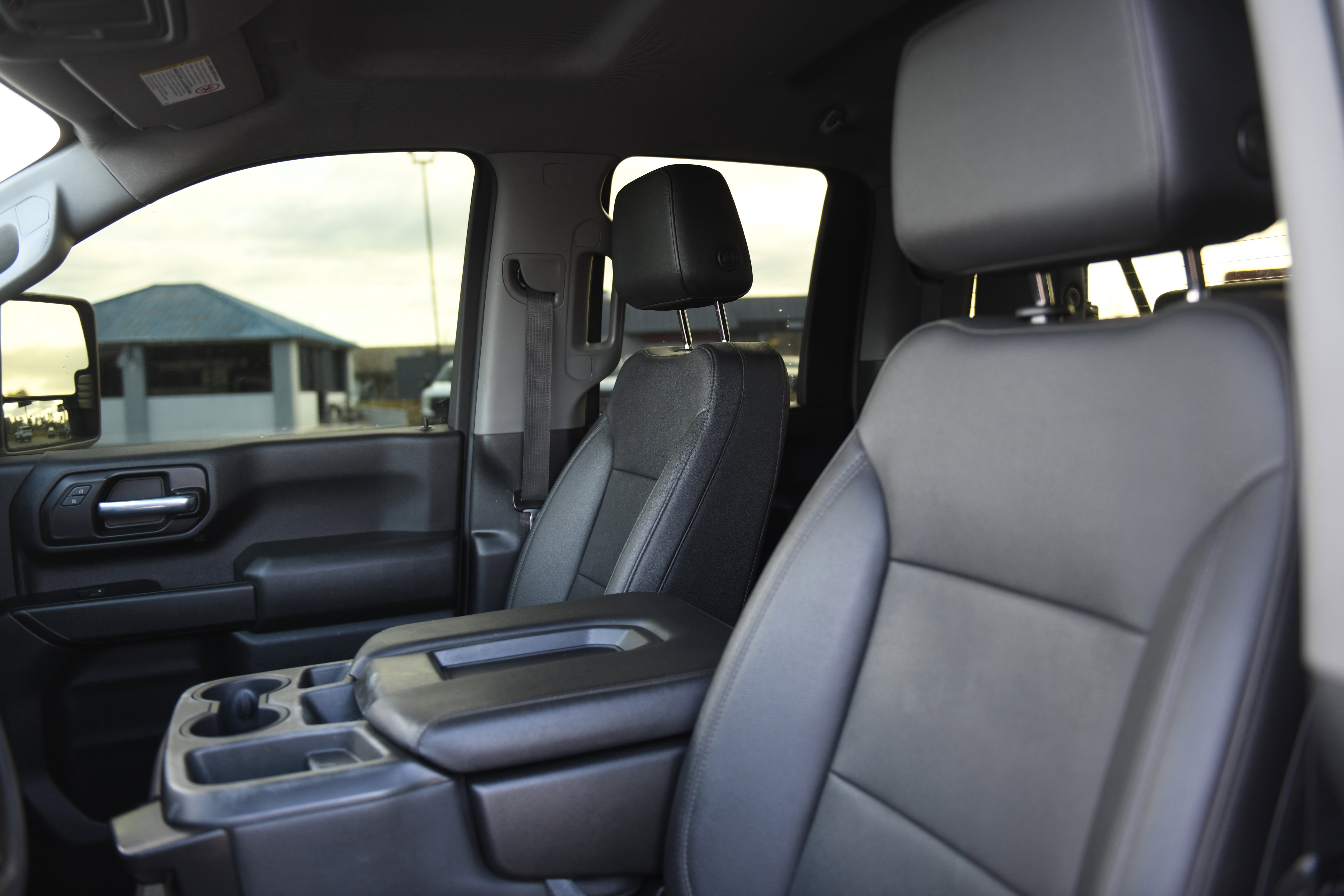 Used 2022 GMC Sierra 2500 Pro w/ Convenience Package image 28