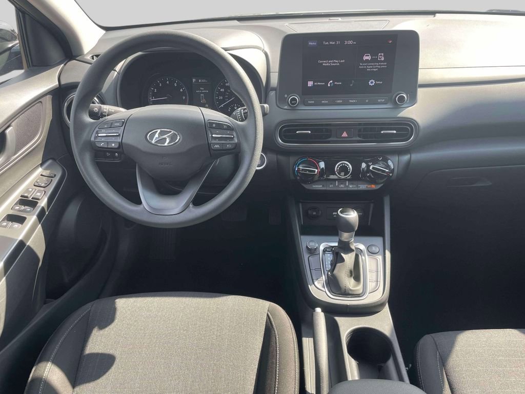 Used 2023 Hyundai Kona SEL image 13