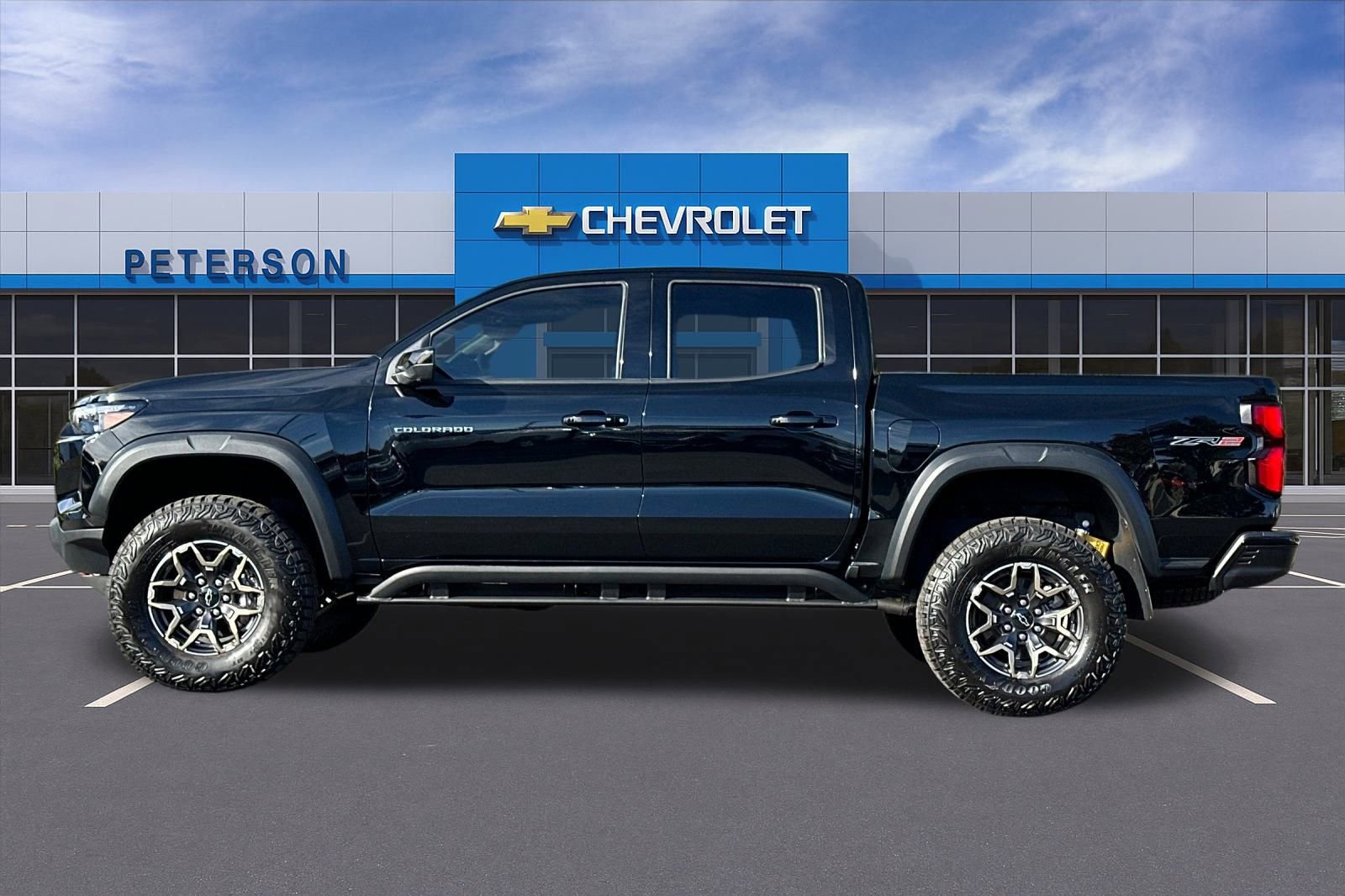 Certified 2024 Chevrolet Colorado ZR2 w/ Technology Package image 7