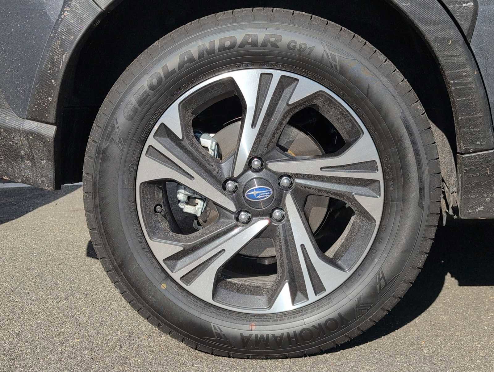 Used 2025 Subaru Crosstrek 2.0i Premium image 13