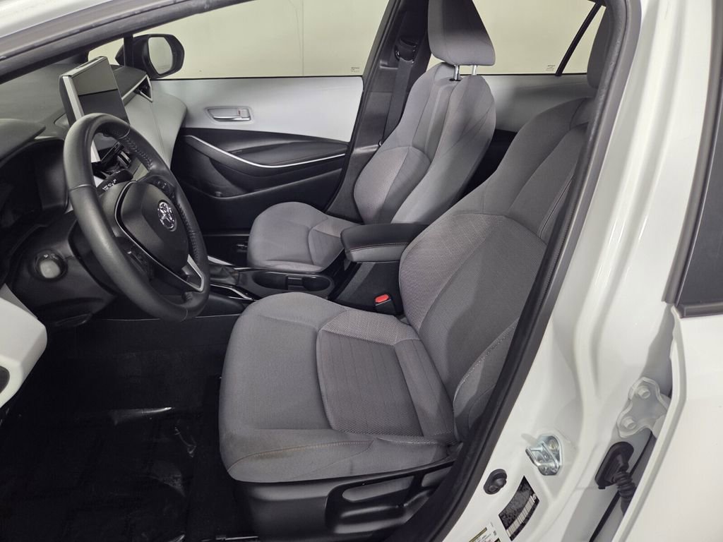 Used 2025 Toyota Corolla FX w/ Convenience Package image 11