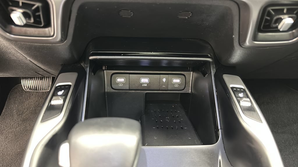 Used 2023 Kia Sorento S w/ Panoramic Sunroof Package AWD/4WD image 21