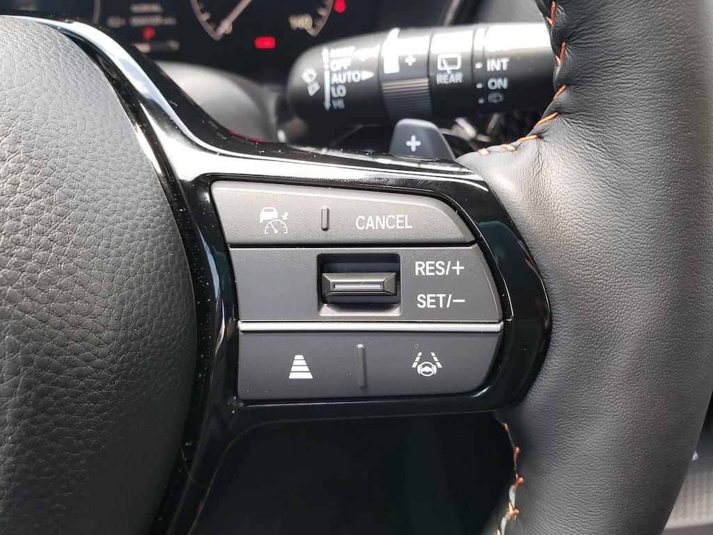 Used 2025 Honda CR-V Sport Touring image 14