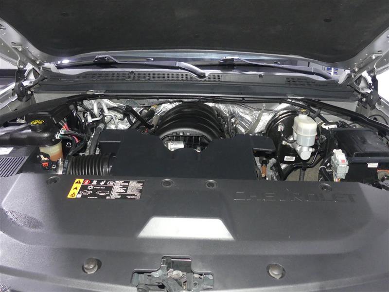 Used 2017 Chevrolet Suburban LT image 11