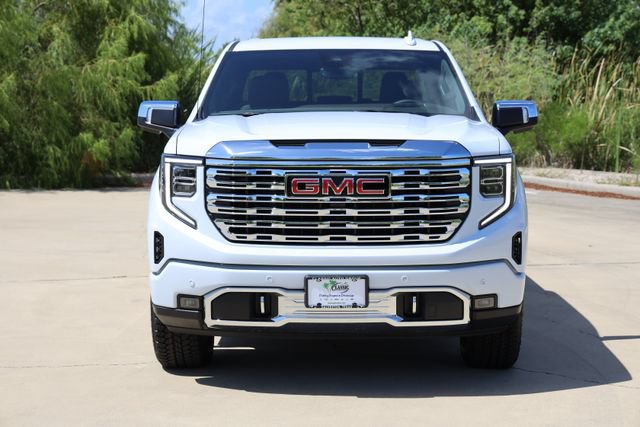 New 2026 GMC Sierra 1500 Denali w/ Technology Package AWD/4WD image 2